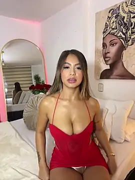  laura 02 online show from February 2, 2025, 6:09 pm