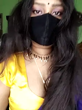 Idhika Paul online show from April 18, 2026, 6:27 am