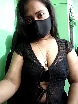 Snapshot of Idhika_Paul chatting on February 9, 2026, 11:41 am Idhika Paul online show from February 9, 2026, 11:41 am