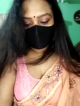 Idhika Paul online show from April 17, 2026, 2:53 pm