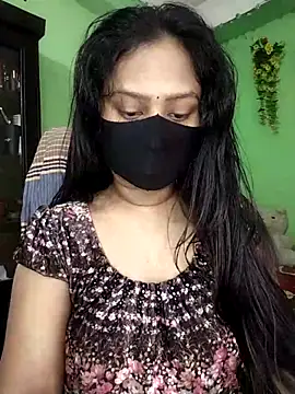 Snapshot of Idhika_Paul chatting on April 30, 2026, 7:15 am Idhika Paul online show from April 30, 2026, 7:15 am
