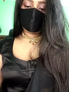 Snapshot of Idhika_Paul chatting on February 8, 2026, 12:52 am Idhika Paul online show from February 8, 2026, 12:52 am