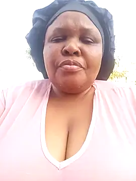 HOTSUGARX5 online show from January 4, 2025, 3:39 pm