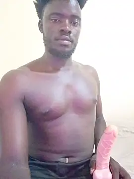 MaskedGQ online show from October 9, 2025, 12:49 pm