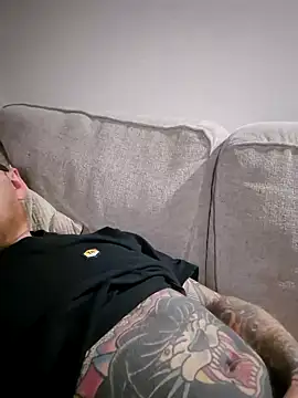 MaidenUK online show from January 30, 2025, 5:49 pm