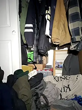 yourdirtysecret 23 online show from March 17, 2026, 4:04 am