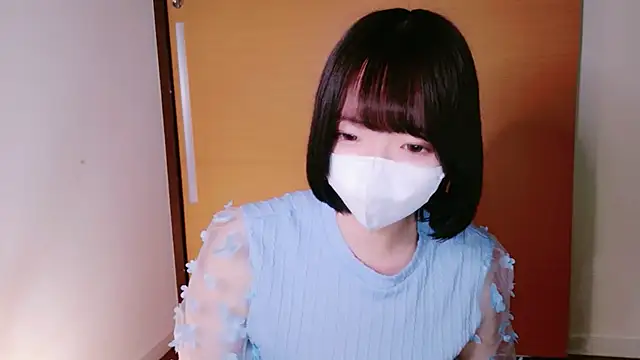 ranran ch online show from April 13, 2026, 4:27 am