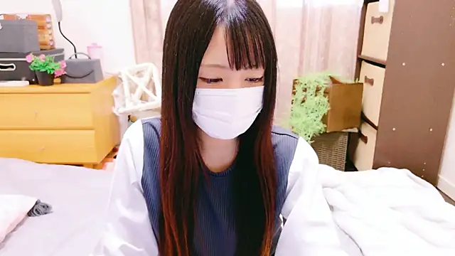 tsumugi h online show from December 2, 2024, 4:05 am