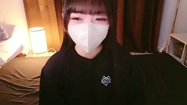 Snapshot of siorin_18 chatting on April 29, 2026, 12:53 pm siorin 18 online show from April 29, 2026, 12:53 pm