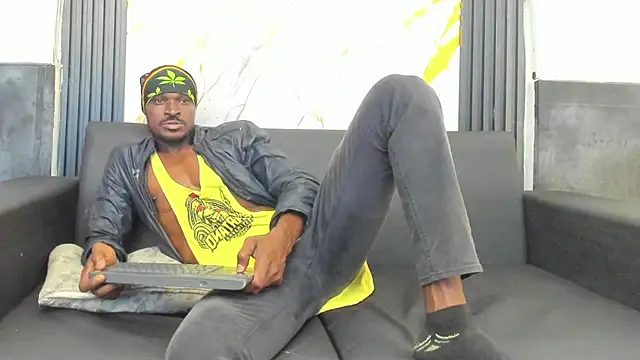 Snapshot of Terrance_z chatting on November 15, 2025, 9:30 pm Terrance z online show from November 15, 2025, 9:30 pm