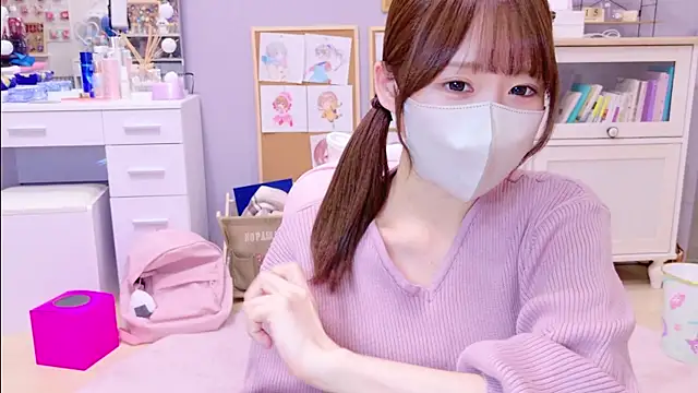 Yui-Ch online show from January 15, 2025, 12:36 pm