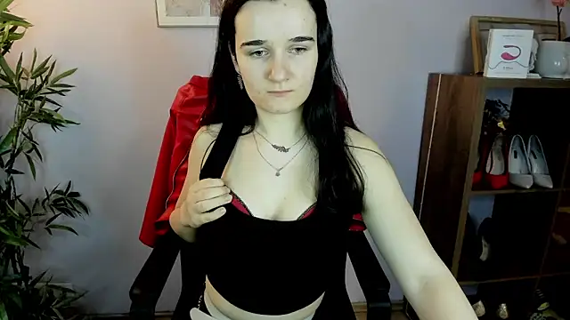 KateDelight online show from March 1, 2025, 10:45 am