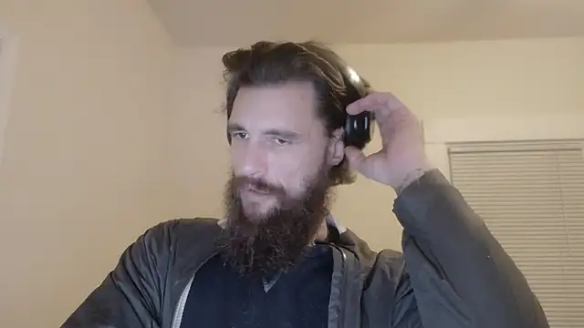 Armyexhibitionistvet online show from October 13, 2025, 1:45 pm