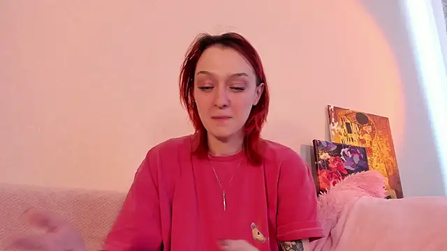 CrystalRey online show from February 18, 2025, 7:32 am