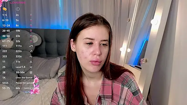 Milkissss online show from March 27, 2026, 5:38 am