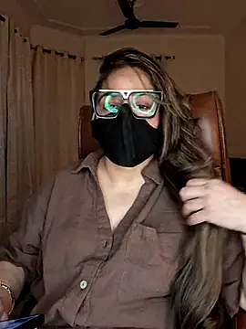 SEXY-Sardarni online show from March 19, 2025, 3:08 pm