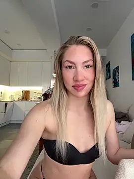 LuisaBecker online show from March 6, 2026, 12:55 pm