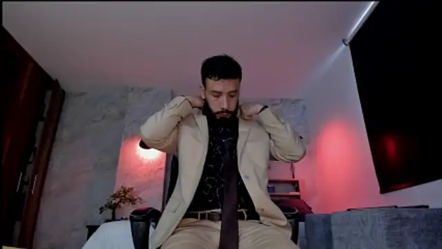 bruno woods online show from November 30, 2025, 12:39 pm