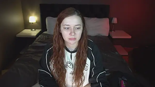 carolina elf online show from February 23, 2025, 9:33 am