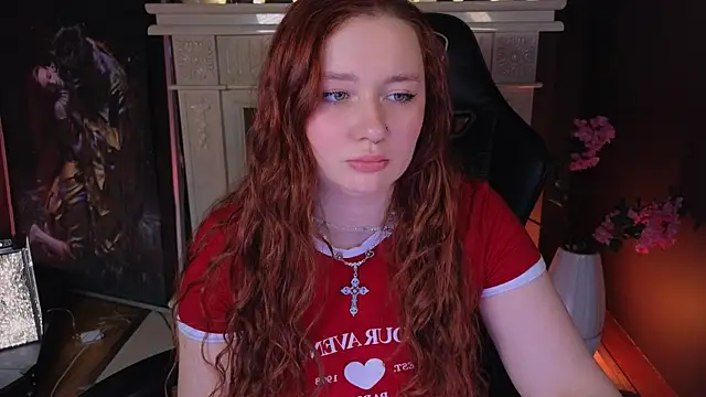 carolina elf online show from March 11, 2025, 4:07 pm