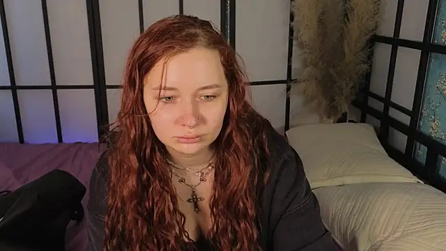 carolina elf online show from March 15, 2025, 12:34 pm