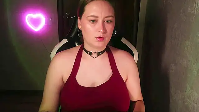 OksiFels online show from September 12, 2025, 10:31 pm