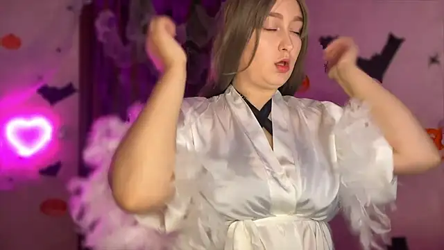 OksiFels online show from October 21, 2025, 10:09 pm