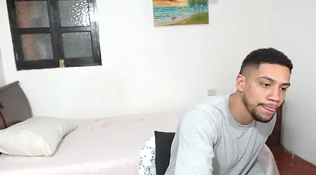 Jhors  Collens online show from March 5, 2025, 5:29 am