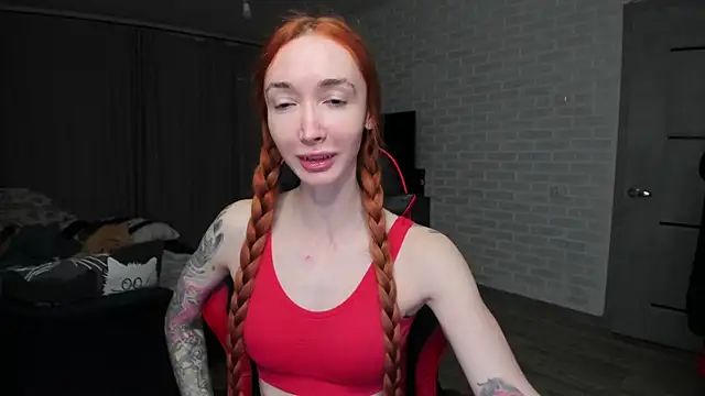 Snapshot of Roxy_Silver chatting on December 1, 2025, 7:59 pm Roxy Silver online show from December 1, 2025, 7:59 pm