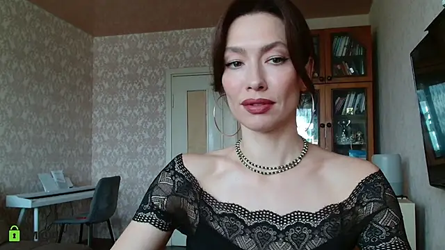 alicia spicy online show from July 11, 2026, 8:36 am