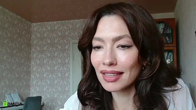 alicia spicy online show from June 24, 2026, 7:40 am