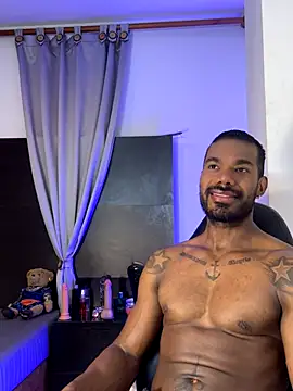 Ganiimedes online show from October 14, 2025, 7:36 pm