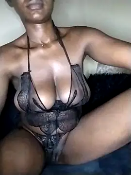 Snapshot of hairyswt_pus chatting on March 18, 2026, 5:21 am hairyswt pus online show from March 18, 2026, 5:21 am