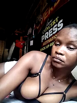 Snapshot of hairyswt_pus chatting on April 4, 2026, 9:05 am hairyswt pus online show from April 4, 2026, 9:05 am