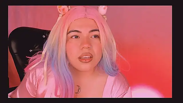 Samanta cutee online show from March 10, 2025, 12:38 pm