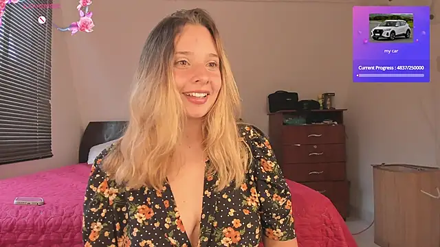 Snapshot of Sophy_Bunny chatting on May 28, 2026, 7:20 pm Sophy Bunny online show from May 28, 2026, 7:20 pm