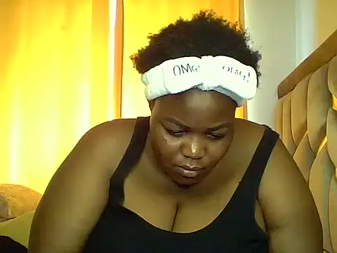 KINKYGIRL30 online show from March 18, 2025, 11:33 am