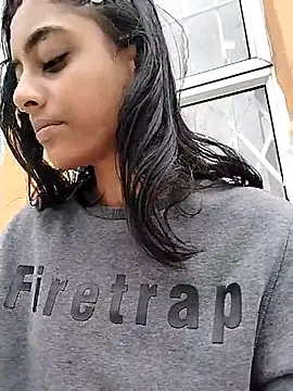 cleopatra-phaedra online show from February 28, 2025, 11:14 am