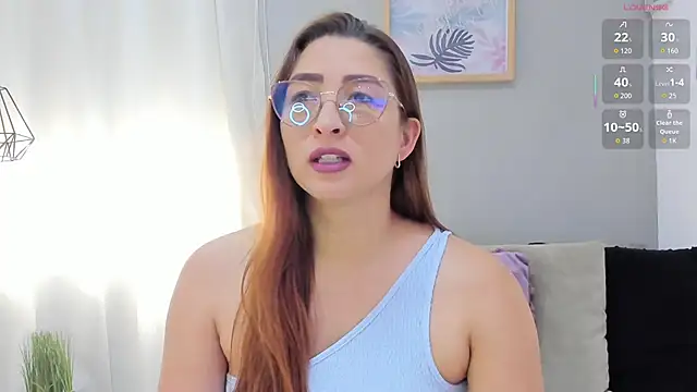  LaraMom  online show from January 12, 2026, 6:04 pm