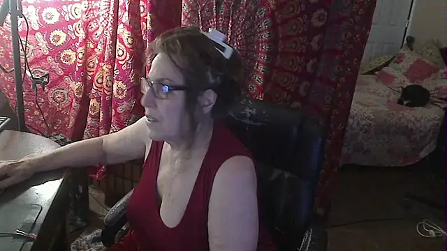 Ireallysquirt online show from December 5, 2025, 4:00 am