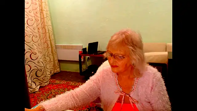 Natali7634 online show from November 8, 2025, 8:34 pm