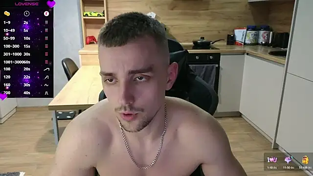 Larstar01 online show from March 3, 2025, 11:14 pm