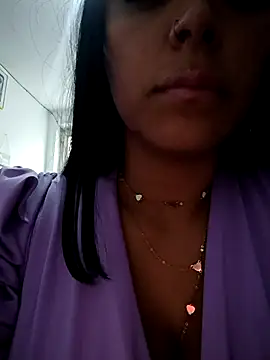 tiffani  love online show from February 22, 2026, 10:00 pm