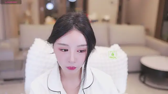 Snapshot of JayPope chatting on November 21, 2025, 12:59 pm JayPope online show from November 21, 2025, 12:59 pm