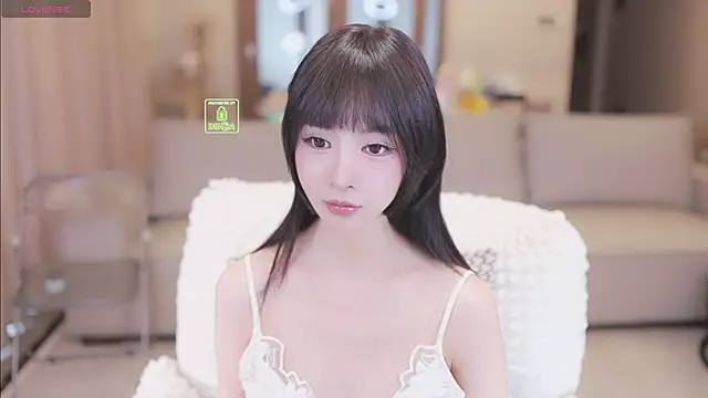 Snapshot of JayPope chatting on October 10, 2025, 2:34 am JayPope online show from October 10, 2025, 2:34 am