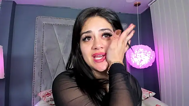 nahomi sweett online show from March 11, 2025, 2:29 pm