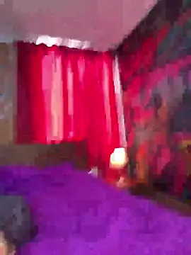 Loveviolet online show from March 19, 2026, 5:46 pm