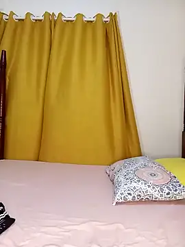 Ayrella02 online show from December 27, 2024, 3:37 pm