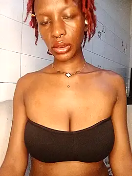 Ayrella02 online show from November 17, 2025, 12:14 am