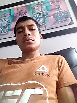 008Alexan online show from February 4, 2025, 7:44 pm